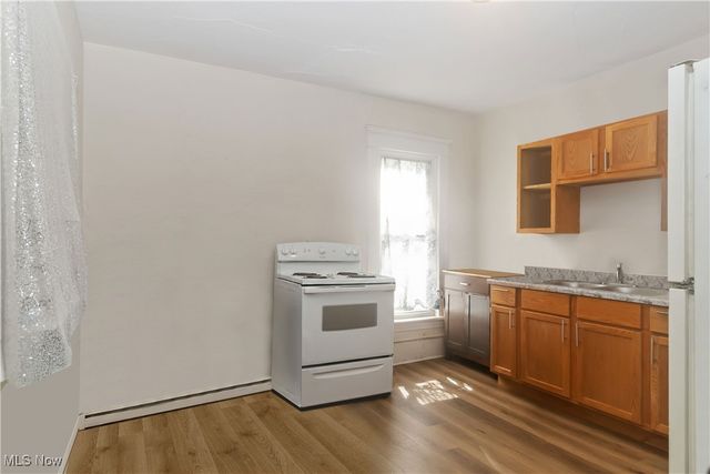 1702 Lexington Avenue, Lorain, OH 44052