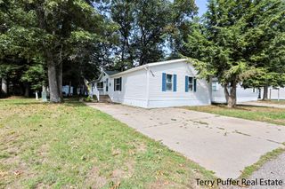 13345 Pinewood Drive, Grand Haven, MI 49417