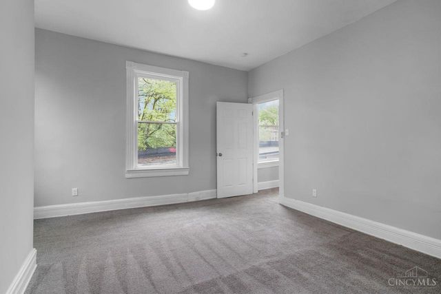 4534 Kirby Avenue, Cincinnati, OH 45223
