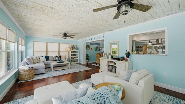 2561 SUNNYSIDE STREET, Sarasota, FL 34239