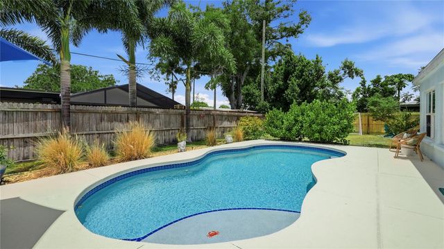 2561 SUNNYSIDE STREET, Sarasota, FL 34239