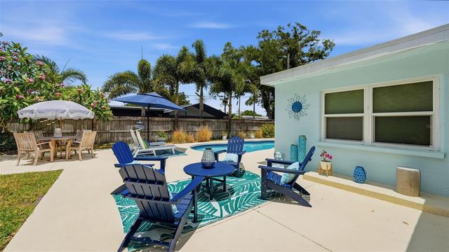 2561 SUNNYSIDE STREET, Sarasota, FL 34239