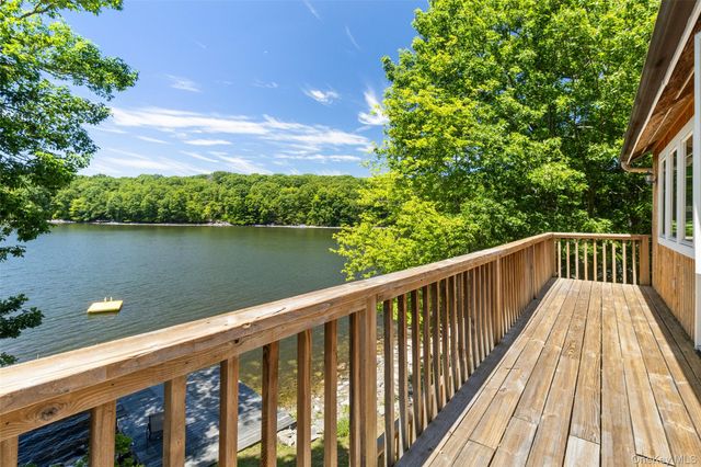 64 Lillian Road, Mahopac, NY 10541
