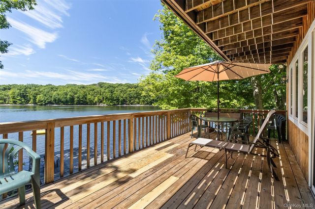 64 Lillian Road, Mahopac, NY 10541