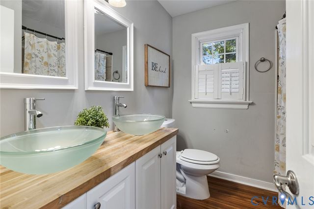 2303 Garrison Place Rd, Midlothian, VA 23112