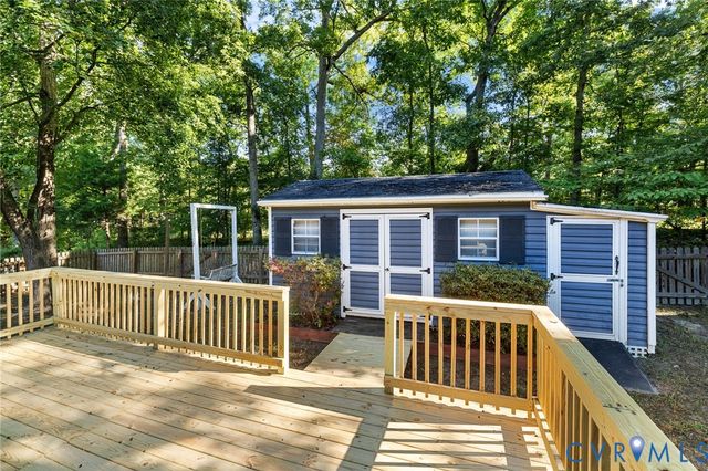 2303 Garrison Place Rd, Midlothian, VA 23112