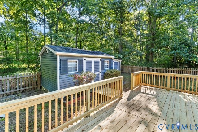 2303 Garrison Place Rd, Midlothian, VA 23112