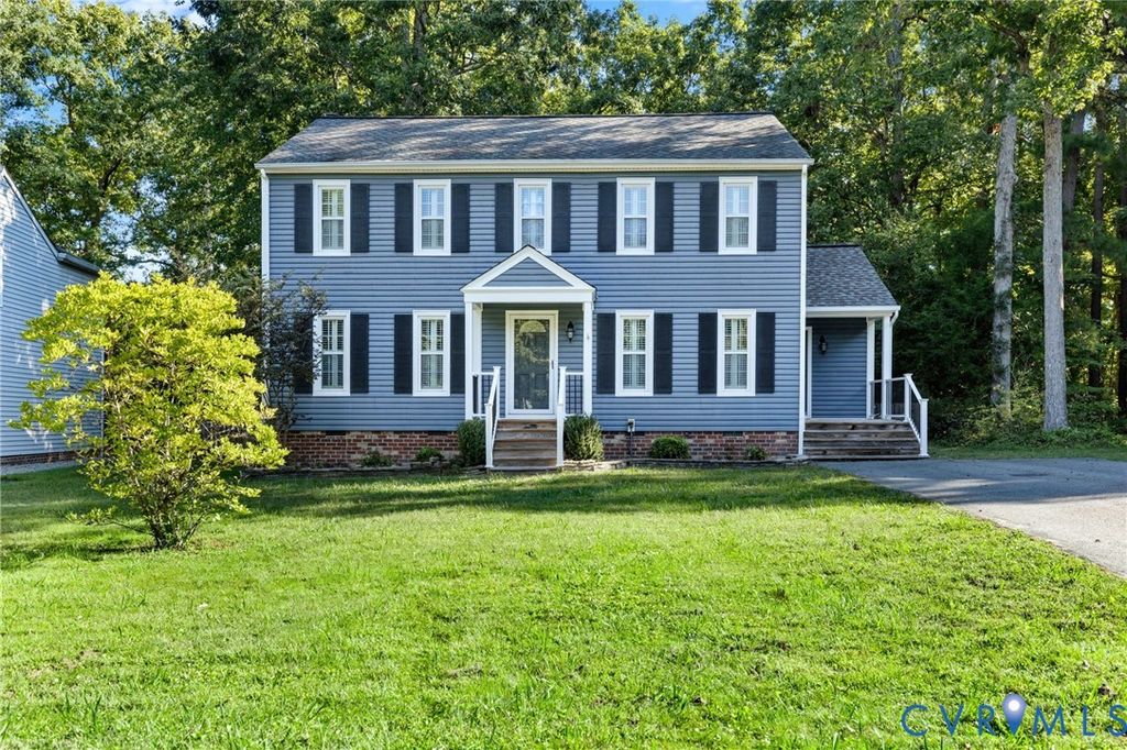 2303 Garrison Place Rd, Midlothian, VA 23112