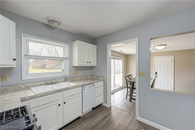 703 N Main Street, Amherst, OH 44001