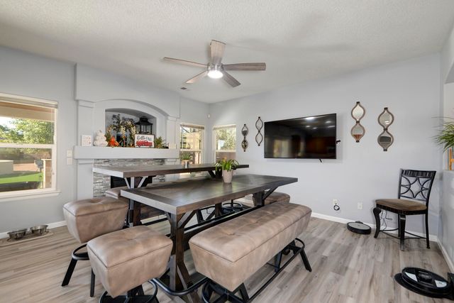 1324 Cirrus Drive NW, Albuquerque, NM 87120