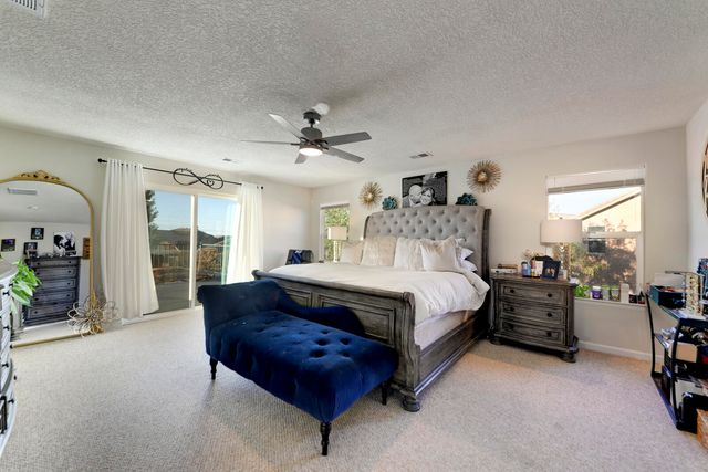 1324 Cirrus Drive NW, Albuquerque, NM 87120