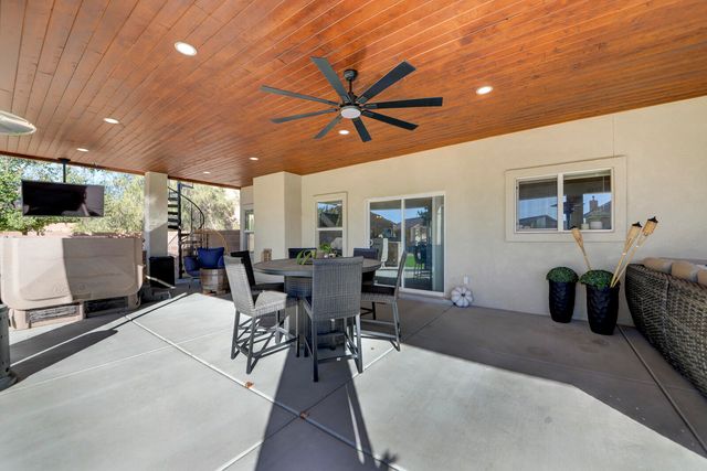 1324 Cirrus Drive NW, Albuquerque, NM 87120