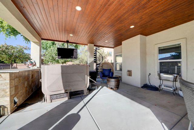 1324 Cirrus Drive NW, Albuquerque, NM 87120