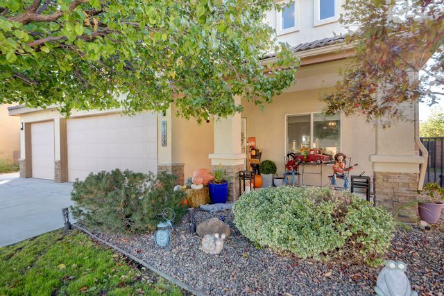 1324 Cirrus Drive NW, Albuquerque, NM 87120