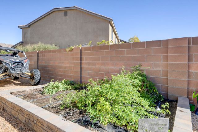 1324 Cirrus Drive NW, Albuquerque, NM 87120