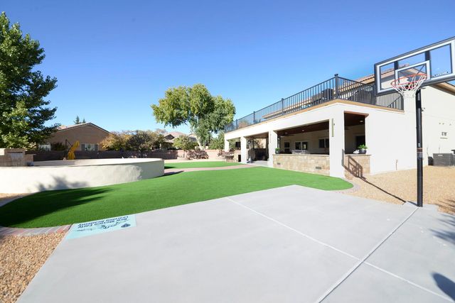 1324 Cirrus Drive NW, Albuquerque, NM 87120