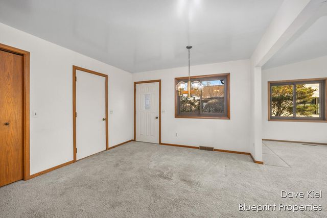 924 Amberwood West Drive SW, Byron Center, MI 49315