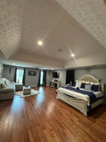 142 Hickory Creek Lane, Acworth, GA 30101
