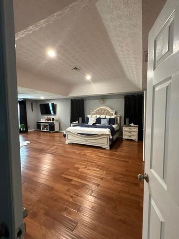142 Hickory Creek Lane, Acworth, GA 30101