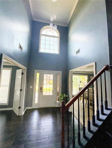 142 Hickory Creek Lane, Acworth, GA 30101