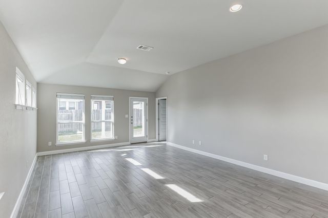 6044 Urbano BND 147, Round Rock, TX 78665