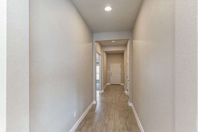 6044 Urbano BND 147, Round Rock, TX 78665