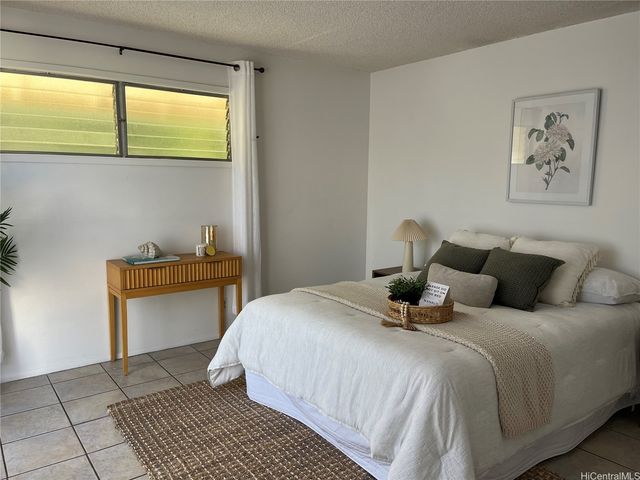 137-1 Oko Street 901, Kailua, HI 96734