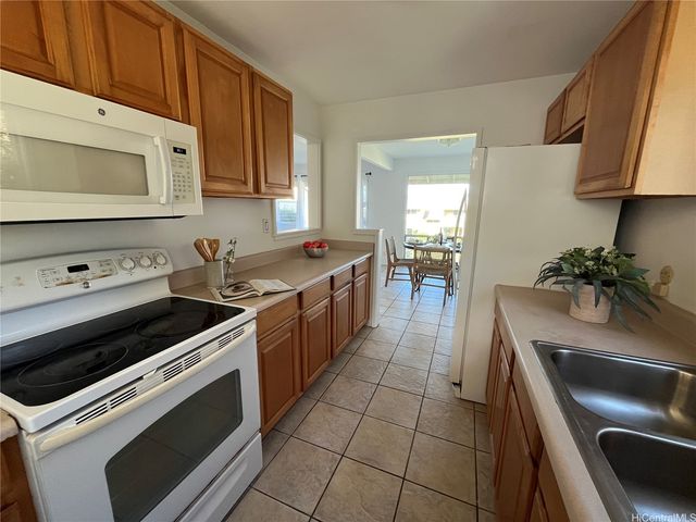 137-1 Oko Street 901, Kailua, HI 96734