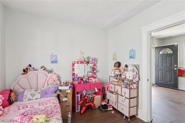 13701 Benwood Avenue, Cleveland, OH 44105