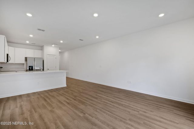 788 SAILOR GROVE Lane, Jacksonville, FL 32221