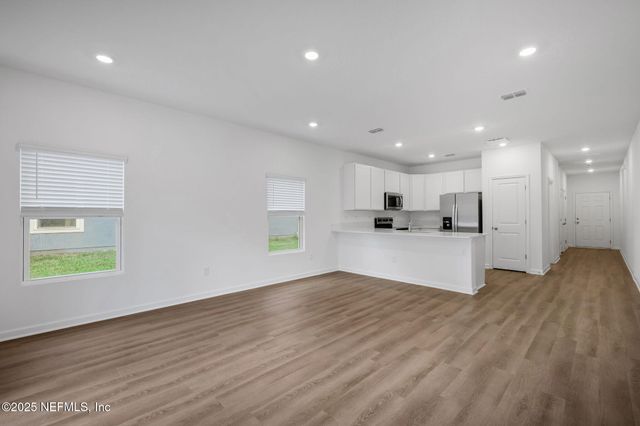 788 SAILOR GROVE Lane, Jacksonville, FL 32221