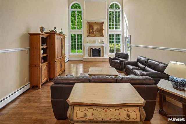 519 E Saddle River Road, Upper Saddle River, NJ 07458