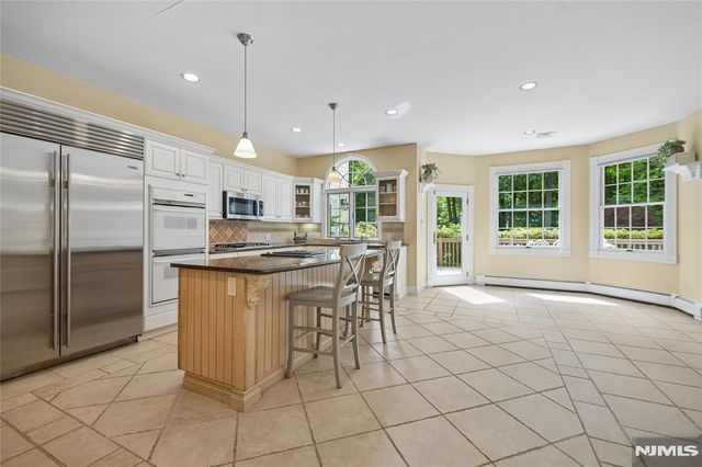 519 E Saddle River Road, Upper Saddle River, NJ 07458