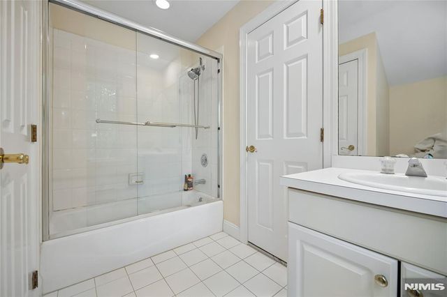 519 E Saddle River Road, Upper Saddle River, NJ 07458