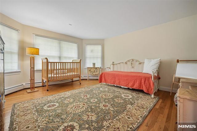 519 E Saddle River Road, Upper Saddle River, NJ 07458