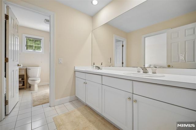 519 E Saddle River Road, Upper Saddle River, NJ 07458