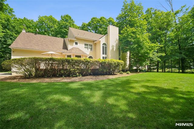 519 E Saddle River Road, Upper Saddle River, NJ 07458