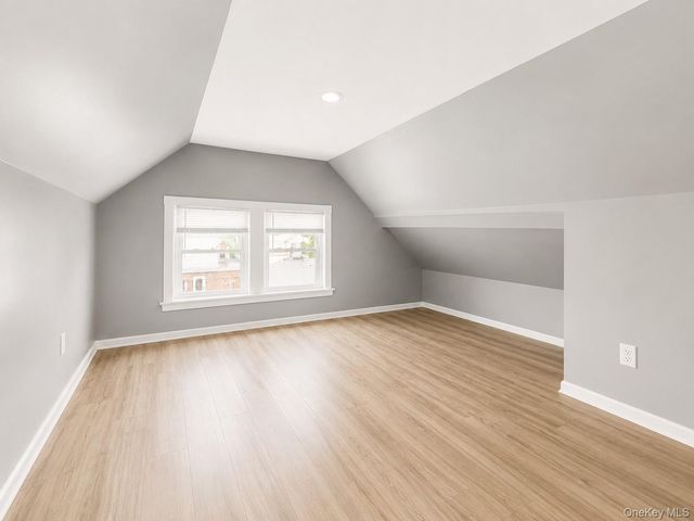 83 Lyon Place 2, Lynbrook, NY 11563