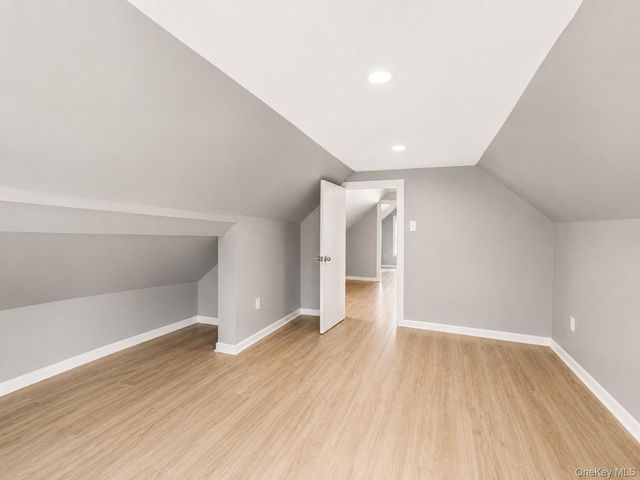 83 Lyon Place 2, Lynbrook, NY 11563