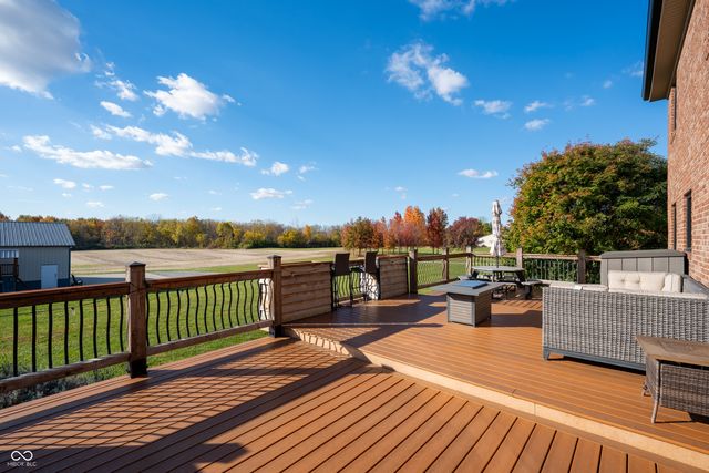 5426 N 300 E, Greenfield, IN 46140