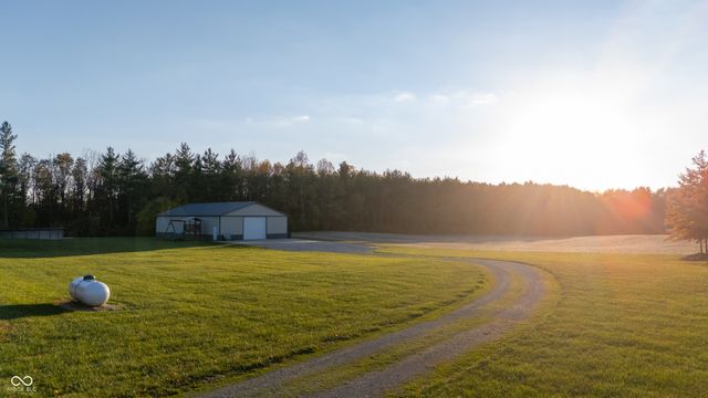 5426 N 300 E, Greenfield, IN 46140