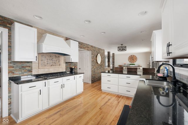 5426 N 300 E, Greenfield, IN 46140