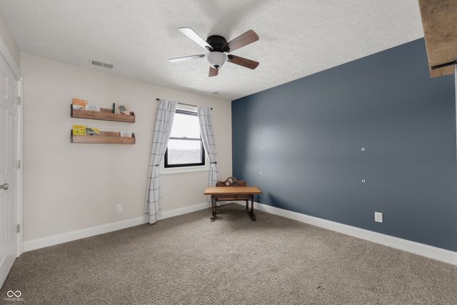 5426 N 300 E, Greenfield, IN 46140