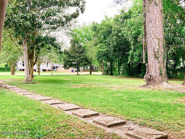 526 N Avenue I, Crowley, LA 70526