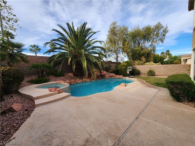 2362 Spirito Avenue, Henderson, NV 89052