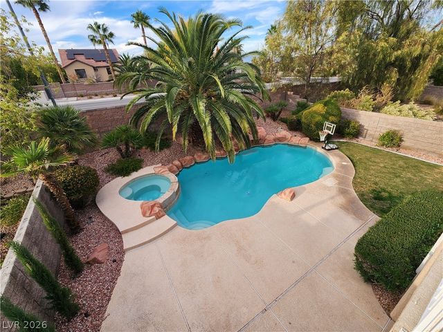 2362 Spirito Avenue, Henderson, NV 89052