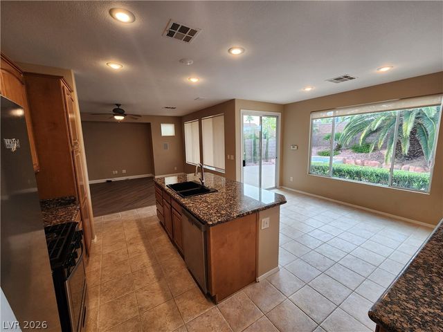 2362 Spirito Avenue, Henderson, NV 89052