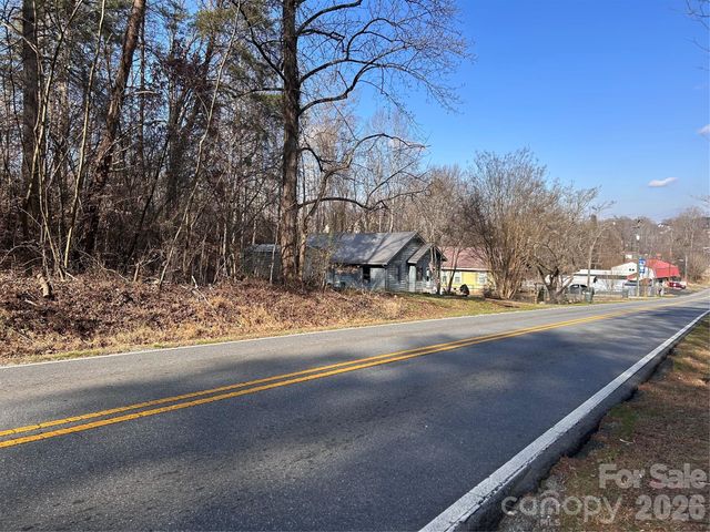 303 Burke Street, Hickory, NC 28601