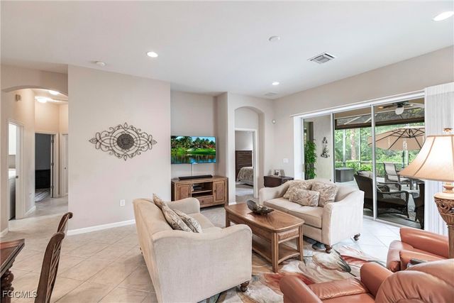 3640 Lakeview Isle CT, Fort Myers, FL 33905