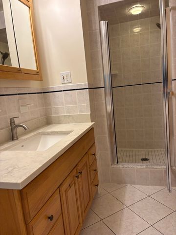 94 Concord Ave, Lexington, MA 02421